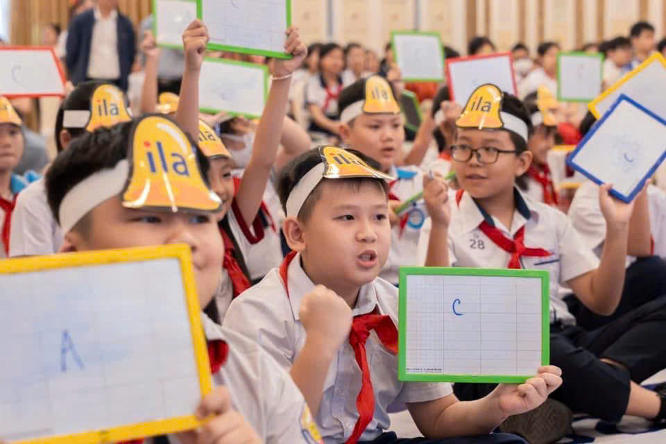 5000 thiếu nhi tham gia Cuộc thi Rung chuông vàng Tiếng Anh năm 2025